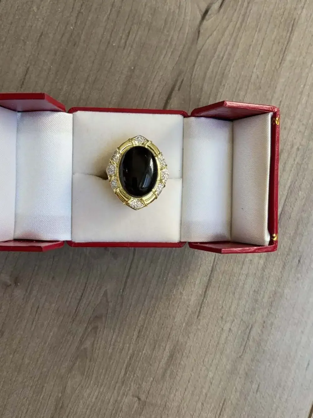 Vintage 14K Yellow Gold Oval Cabochon Black Onyx and Diamond Statement Cocktail